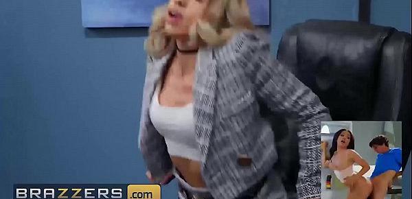  Hot Blonde Secretary (Khloe Kapri) Pounded Hard By Her Boss While At Work - Brazzers